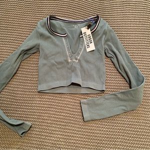 NWT Urban Outfitters Go For Gold Long Sleeve